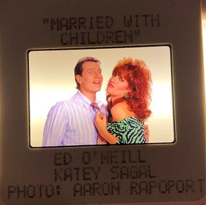 MARRIED WITH CHILDREN TV Show 35mm Film Slide - Ed O'Neill - FREE US SHIPPING! - Picture 1 of 3
