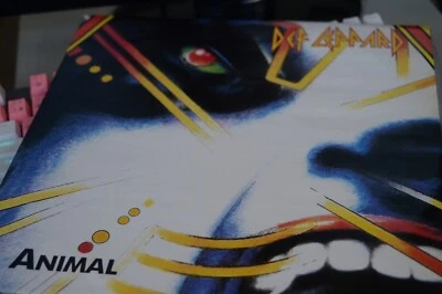 DEF LEPPARD ANIMAL  ORIG UK  1987  VINYL SINGLE  EX - Image 1 of 4