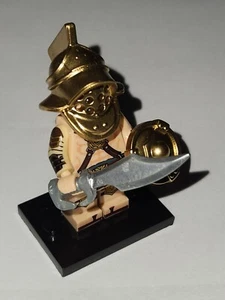 KRIEGER GLADIATOR MIT SCHILD UND WAFFE - Bild 1 von 2