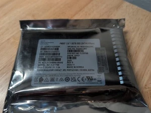 New HPE 1.92TB SATA 6G MU 2.5" SC DS GEN9 Gen10 Server SSD P19695-001 P44001-003 - Afbeelding 1 van 3