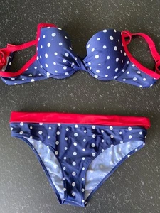 ARENA Bikini Gr. 42 / Cup B/C (L) - Bild 1 von 5
