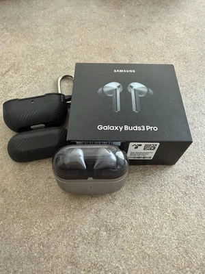 Samsung Galaxy Buds3 Pro R630 - Silver EU - Immagine 1 di 4