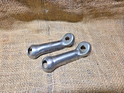 Accesorio Original De Colección Soportes Luz Antiniebla GM Chevy Buick Ford Guía de Unidad Foto 1 de 4