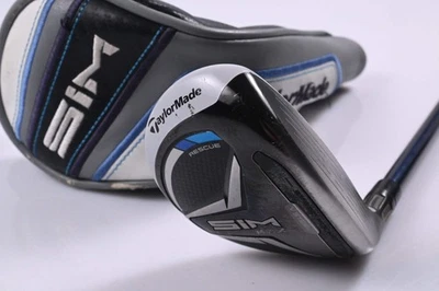 Taylormade SIM Max #4 Hybrid / 22 Degree / Stiff Flex Fujikura Ventus Blue 7 - Image 1 of 4