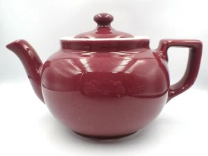 Vintage Hall China USA Boston Shaped Maroon Burgundy Cranberry Teapot - Picture 1 of 8