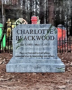 Evil Soul Studios Haunted Mansion Charlotte Blackwood Tombstone Life-Size - Picture 1 of 6