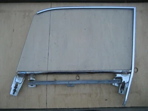 1961 1962 OLDSMOBILE CHEVY IMPALA RIGHT FRONT DOOR WINDOW FRAME-4/DOOR HARDTOP - Bild 1 von 24