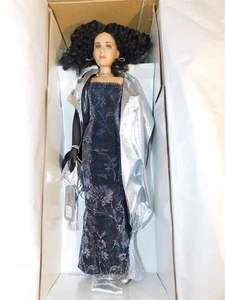 Kingstate The Dollcrafter "Marisa Special Evening" y caja de envío con certificado de autenticidad nuevo  - Imagen 1 de 8