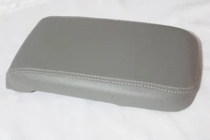 Fits 15-19 Chevrolet Colorado Real Leather Center Console Cover Light Gray - Imagen 1 de 6