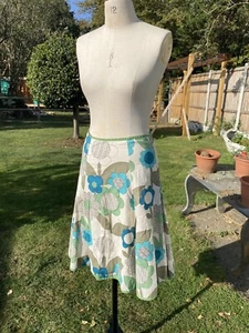 BODEN SIZE 8L 60S PRINT SKIRT 100% COTTON MIDI FIT & FLARE FLORAL GREEN  BLUE  - Picture 1 of 10