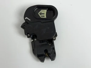 Actuador de manija de bloqueo de tapa de cierre de maletero Honda Accord 2007 cupé OEM - Imagen 1 de 2