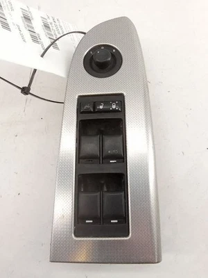 Jeep Grand Cherokee 2009 conductor interruptor maestro izquierdo OEM X35010500OA Foto 1 de 4