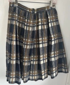 Vintage Grey Tartan Plaid Pleated Skirt 100% Wool USA Preppy Majestic 60s 70s Sm - Picture 1 of 9