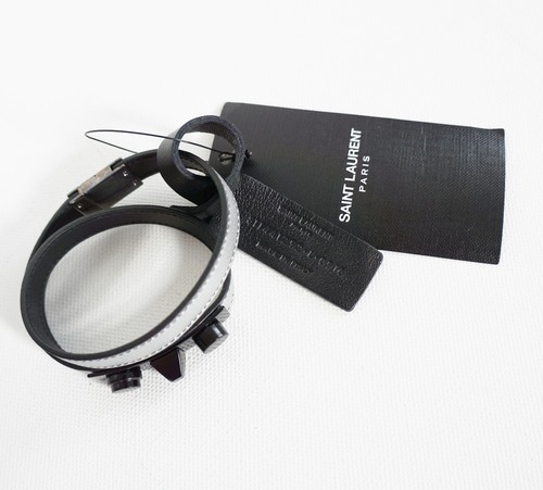 SAINT LAURENT (YSL) Autentico Bracciale In Pelle Argento Con Borchie Nuovo con Etichette Autentico SAINT LAURENT YSL 3 CHIODI L