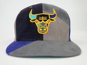 Chicago Bulls Mitchell & Ness Gamuza Snapback Gorra NBA Sombrero RARO Corte Fuerte Coser Goteo - Imagen 1 de 18