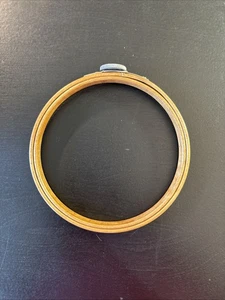 Vintage QUEEN Tension Wheel 5" Wood Embroidery Hoop Felt Lined PAT’D Made in USA - Picture 1 of 15