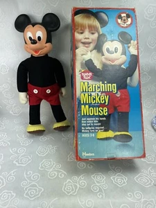 19 Zoll MARCHING MICKEY MOUSE CLUB PUPPE + BOX STRAMPER ROOM HASBRO SELTEN HTF 1970ER) - Bild 1 von 9