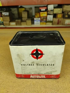 Regulador de voltaje AutoLite GR370 NUEVO DE STOCK hecho en EE. UU. - Imagen 1 de 3