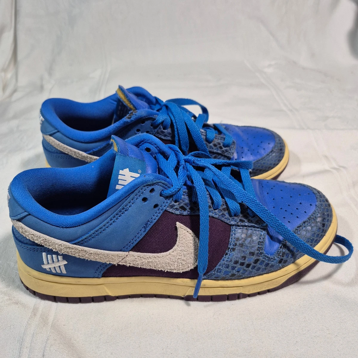 Nike Undefeated x Dunk SP Low 5 On It for Sale | Authenticity