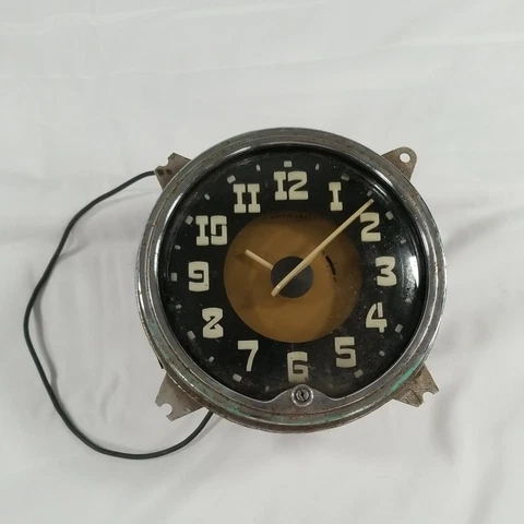 Vintage Hudson 1951 Electronic Wind Up Car Clock Untested Cover