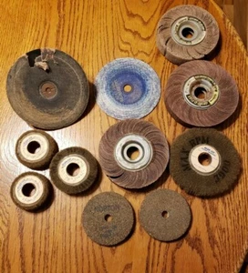 LOT OF 11  SANDING SUPPLIES : GRIND O FLEX , BEAR TEX FLAP WHEELS, STONES & MISC - Picture 1 of 9