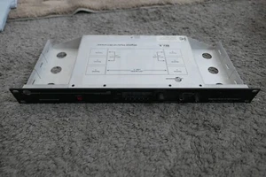 Lectrosonics VR VENUE Digital Hybrid Wireless Receiver REV.B Block 470-26 - Picture 1 of 5