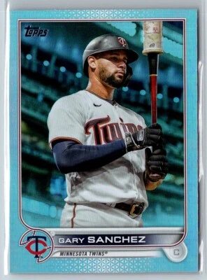 2022 TOPPS UPDATE RAINBOW FOIL GARY SANCHEZ MINNESOTA TWINS #US177 - Image 1 of 2