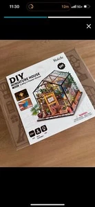 Rolife DIY Miniatur Haus Kit, Cathy's Gewächshaus, Tiny House Kit Brandneu - Bild 1 von 8