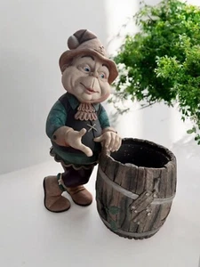 Vintage Laaf Collection Garden Elf With Rustic Barrel Planter Decoration - Picture 1 of 8