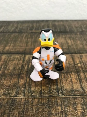 Star Wars Disney Star Tours Donald Duck Commander Cody Figure Cover