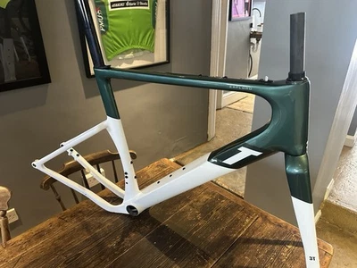 3T Exploro racemax Gravel bike - Large new in box - Image 1 of 4