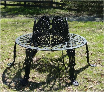 Victorian Tree Surround Garden Bench 48 Inch Diameter - Image 1 of 3