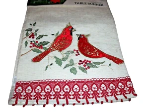NEU Elegant ROTER KARDINAL VOGEL TISCHLÄUFER 13 x 72 bestickt Spitze - Bild 1 von 4