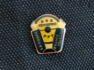 b PINS PIN ENAMEL POST LA POSTE PTT FRANCE TELECOM RHONE ALPES - Picture 1 of 1