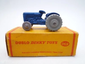 VINTAGE DUBLO DINKY TOYS 069 MASSEY HARRIS TRACTOR IN ORIGINAL BOX 1959 - Picture 1 of 6