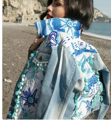 Джинсовая куртка Antica Sartoria с солнечными бусинами и кисточками размер средний - Изображение 1 из 4