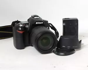 Nikon D90 12.3MP DSLR Digital Camera Body SC 16,903 AF-S 18-105mm 1:3.5-5.6 VR - Picture 1 of 4