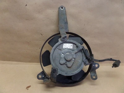 Yamaha YZF R6 2002 ventilador de refrigeración Foto 1 de 4