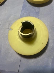 NOS partner VINTAGE CHAINSAW starter pulley 476607 bh87 - Picture 1 of 2