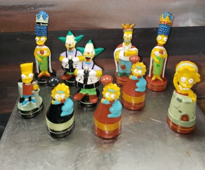 Lot of 10 Assorted The Simpsons 2002 Chess Pieces Bart Maggie Lisa 3" - Image 1 of 3