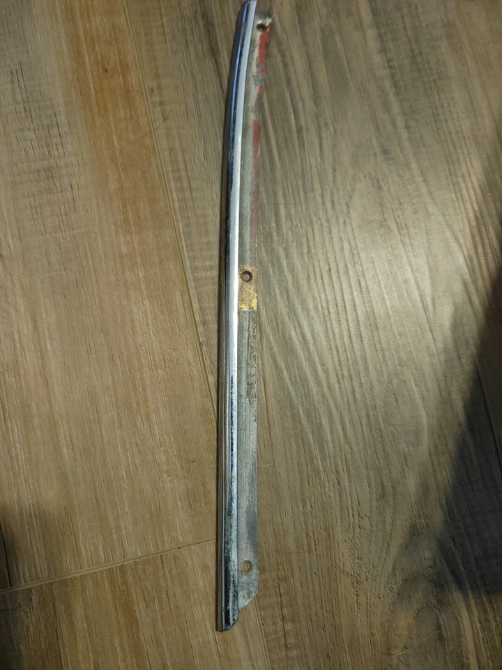 Mercedes Benz W113 230/250/280SL Binding Rail Right Side - Изображение 1 из 1