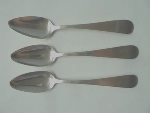 SET MIT 3 SILBER-TEELÖFFELN FÜR MÜNZEN, MUSCHELRÜCKEN, PETER GALLARD, PHILA. 1807-1811 - Bild 1 von 12