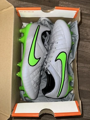 Botines de fútbol para hombre Nike Tiempo Legend V FG 631518 030 gris verde talla 7 EE. UU. Foto 1 de 4
