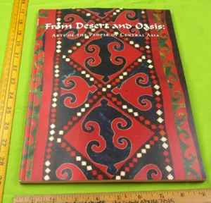 From Desert and Oasis arts rugs of Central Asia book 1998 Georgia Museum of art - Imagen 1 de 13