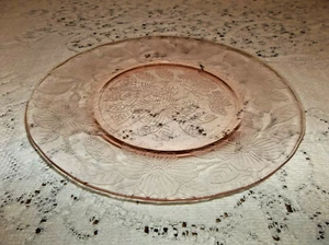 PINK DEPRESSION PLATE FLORAL DOGWOOD BLOSSOM PATTERN MACBETH EVANS 8" - Picture 1 of 2