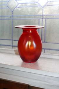 Stunning Poschinger Glass Lobed Vase Red Iridescent Stretch with Wide Flared Rim - Picture 1 of 5