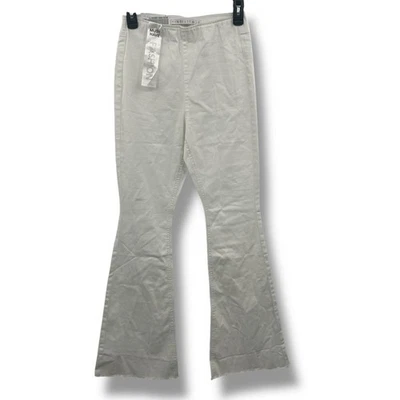 NEW Tinseltown White Pull On flare Pants Size 3 / 26 Casual Retro Jeans NWT - Image 1 of 4