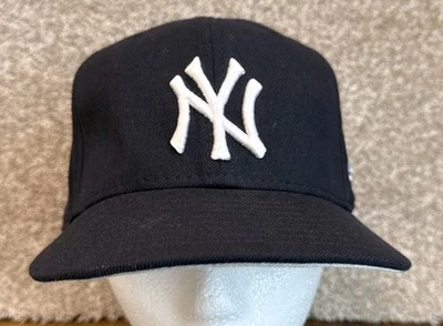 Vtg New Era MLB Diamond Collection New York Yankees 1999 World Series Hat 7 3/4 - Image 1 of 4