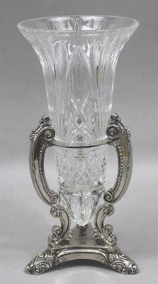 Jarrón vintage Godinger Shannon cristal con plomo ornamentado con soporte plateado Foto 1 de 4