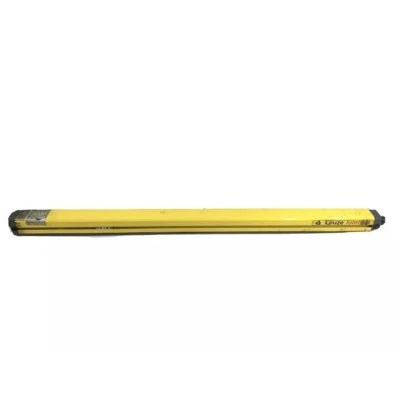 Leuze Lumiflex CR30-900 BH Safety Light Curtain Compact Receiver  - Image 1 of 4